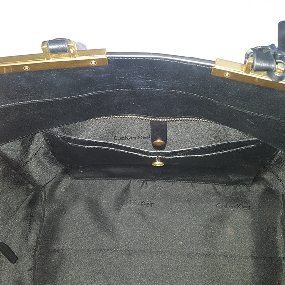 Napa Leather Tote - Picture 5 of 6